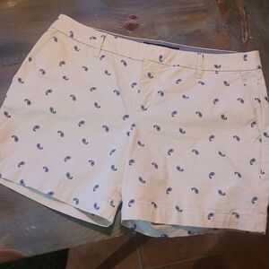 American Eagle Cream Colored Shorts With Blue Paisley Print 8
